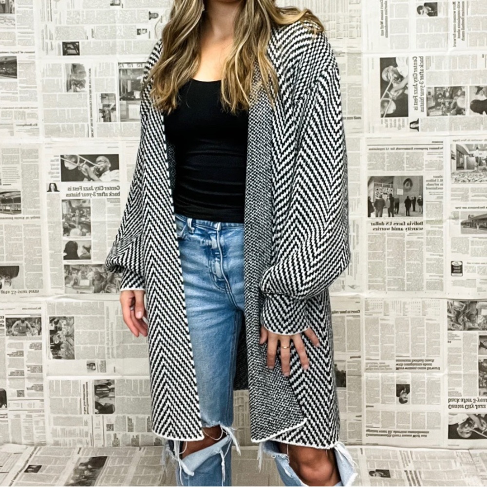 NWT black & white chevron sweater